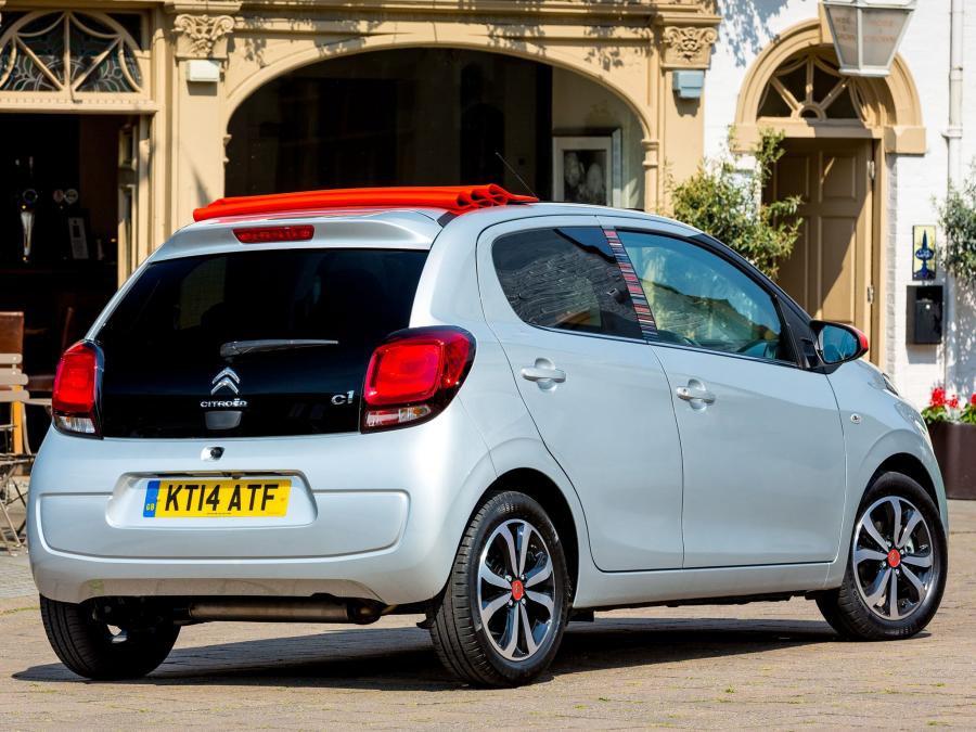  Citroen C1 Airscape 5-Door 2014 года  (UK) (фото 9 из 14)